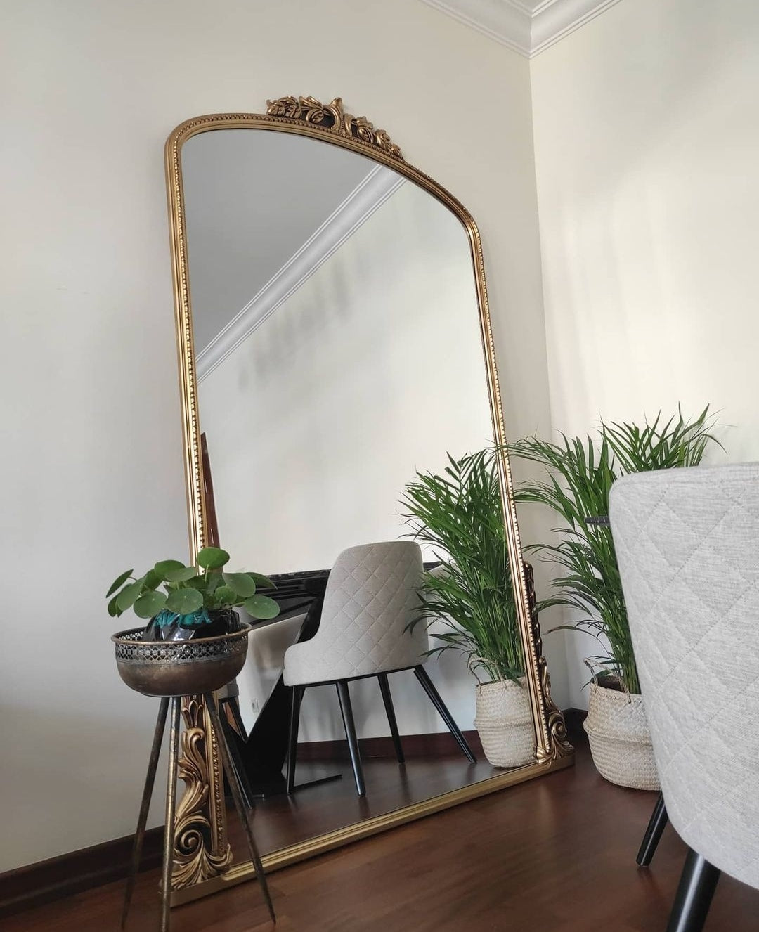 Ornate Saltanat Full-Length Mirror