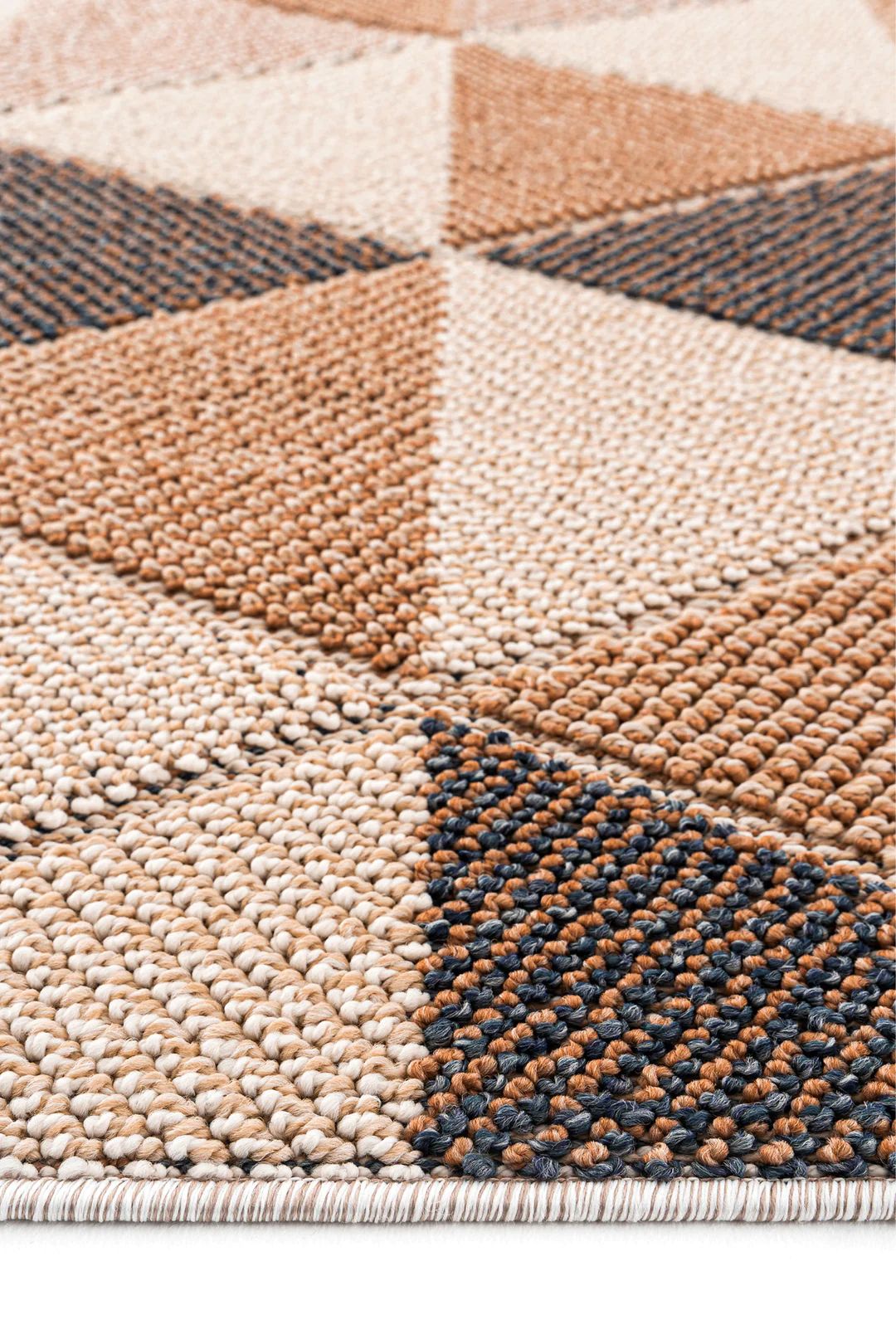 Pyramid Rug