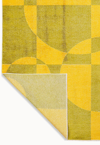 Antique Yellow Toned Rug