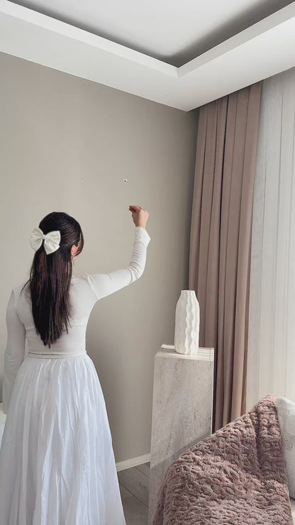 Judie Irregular Wall Mirror - Elegant Asymmetrical Design | Alpken
